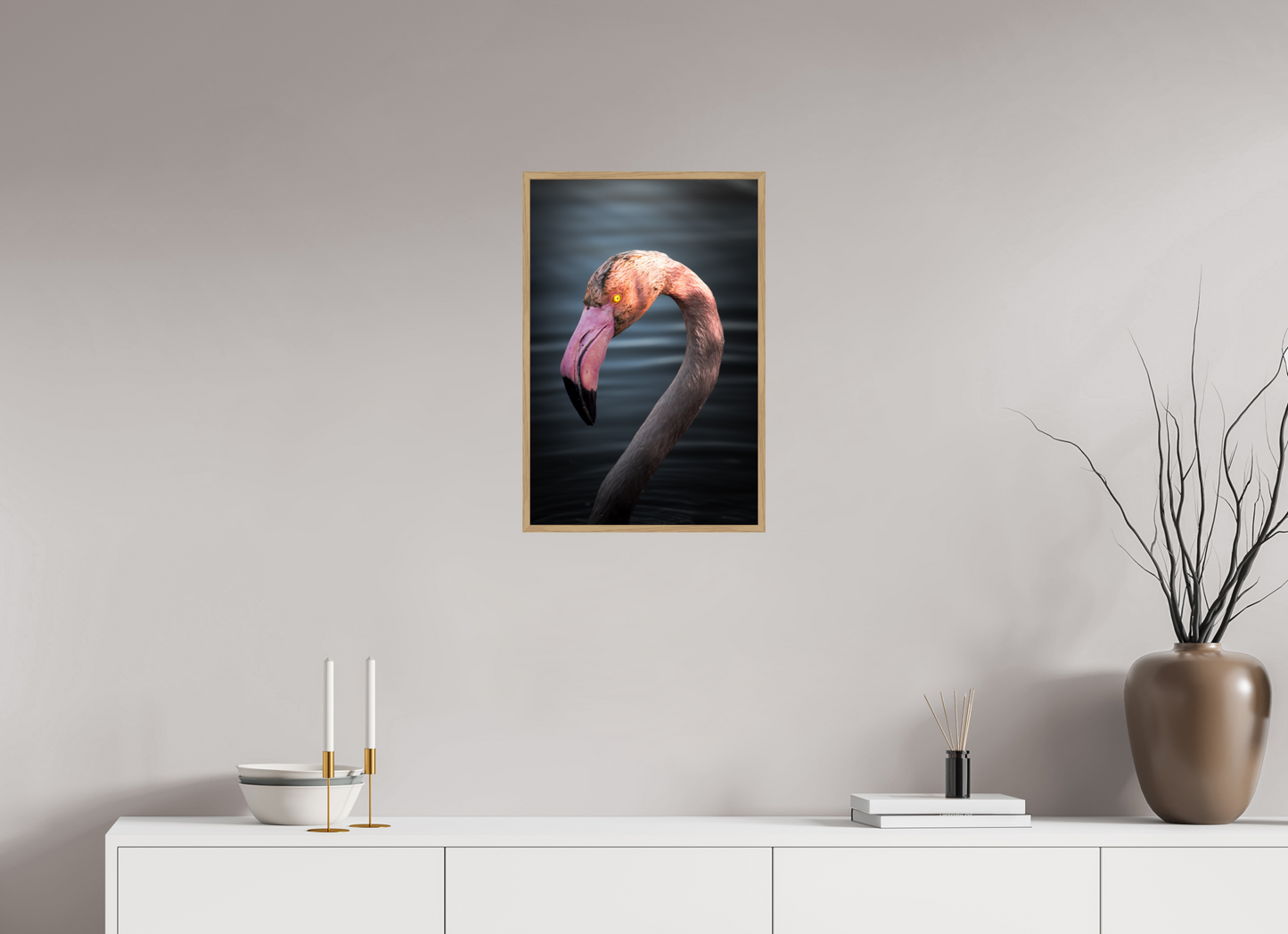 Flamant Rose | un regard menaçant