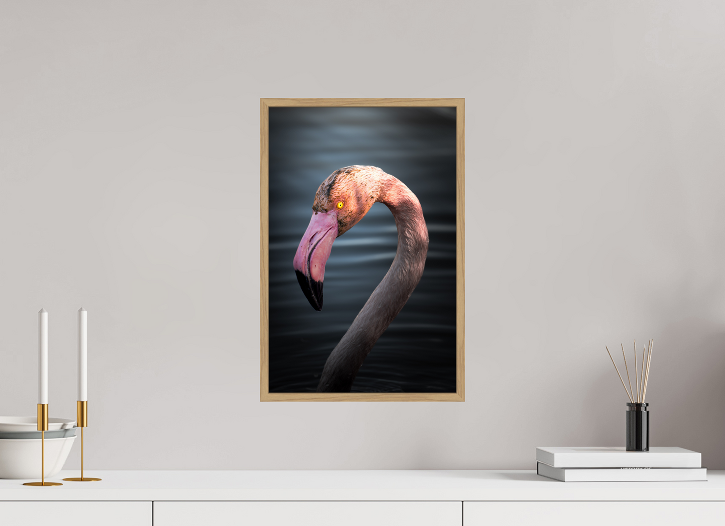 Flamant Rose | un regard menaçant