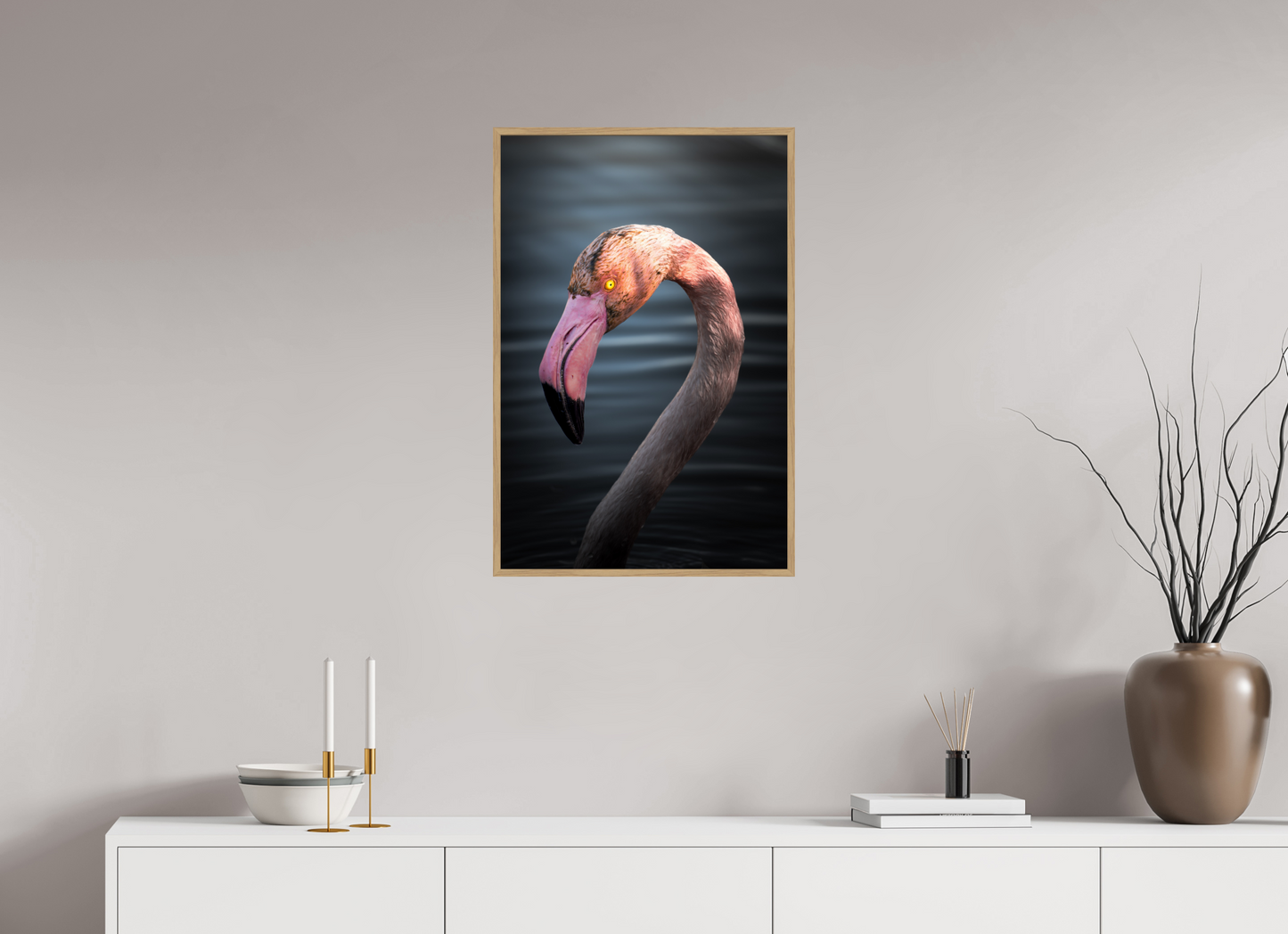 Flamant Rose | un regard menaçant